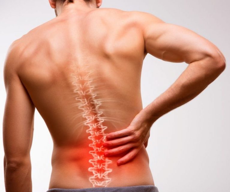En este momento estás viendo Los masajes más adecuados para aliviar el dolor de espalda